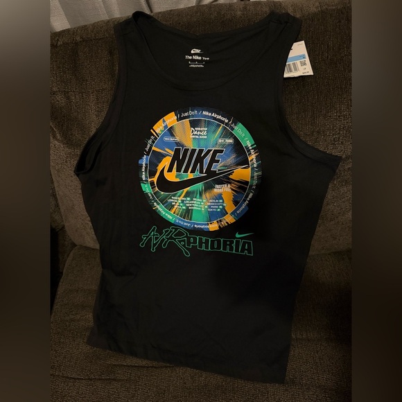 Other - Nike Men’s Black Graphic Tank